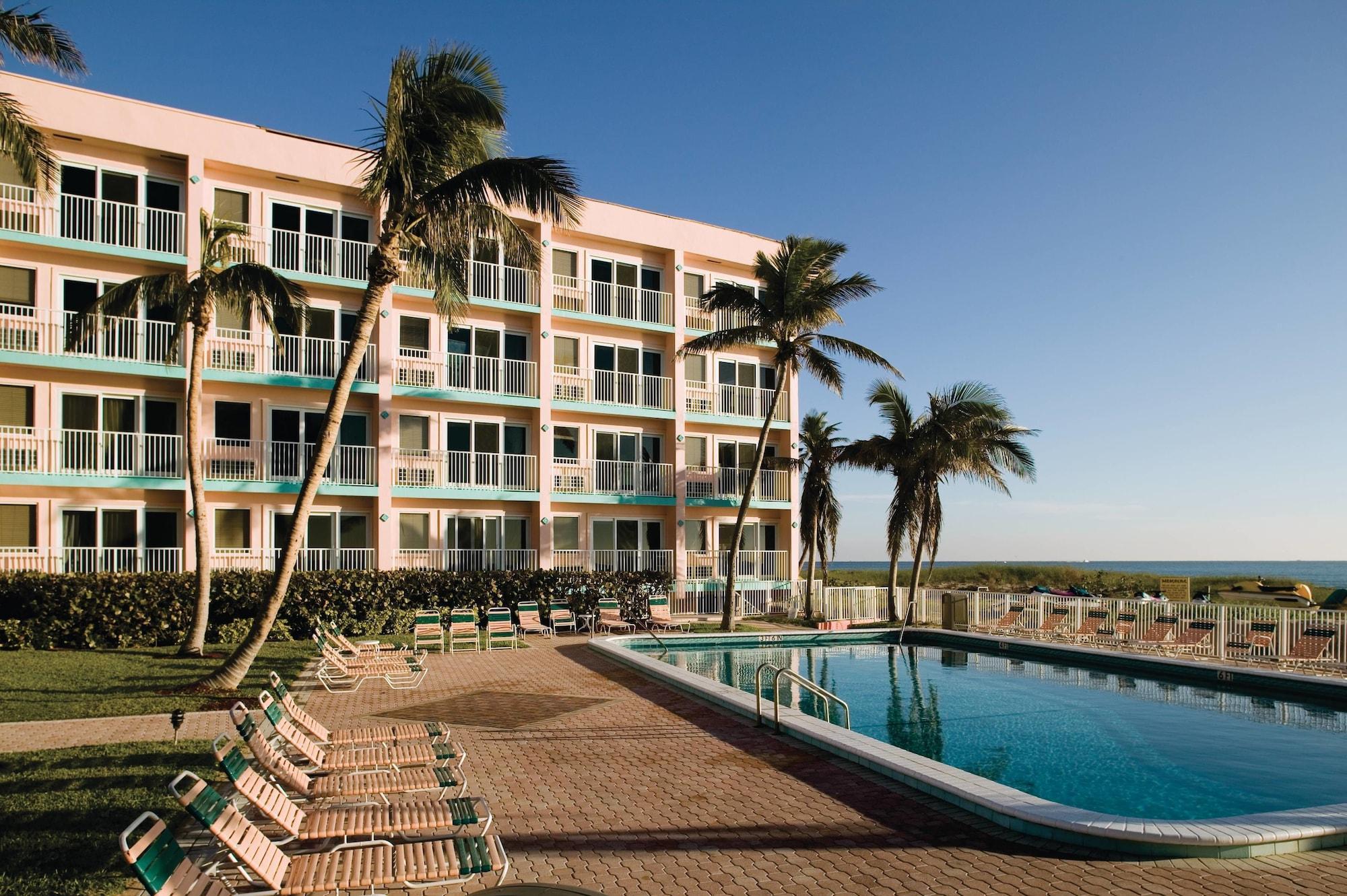 מלון פומפנו ביץ' Club Wyndham Sea Gardens מראה חיצוני תמונה